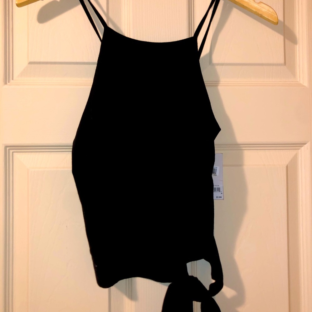 BP black tank with tie